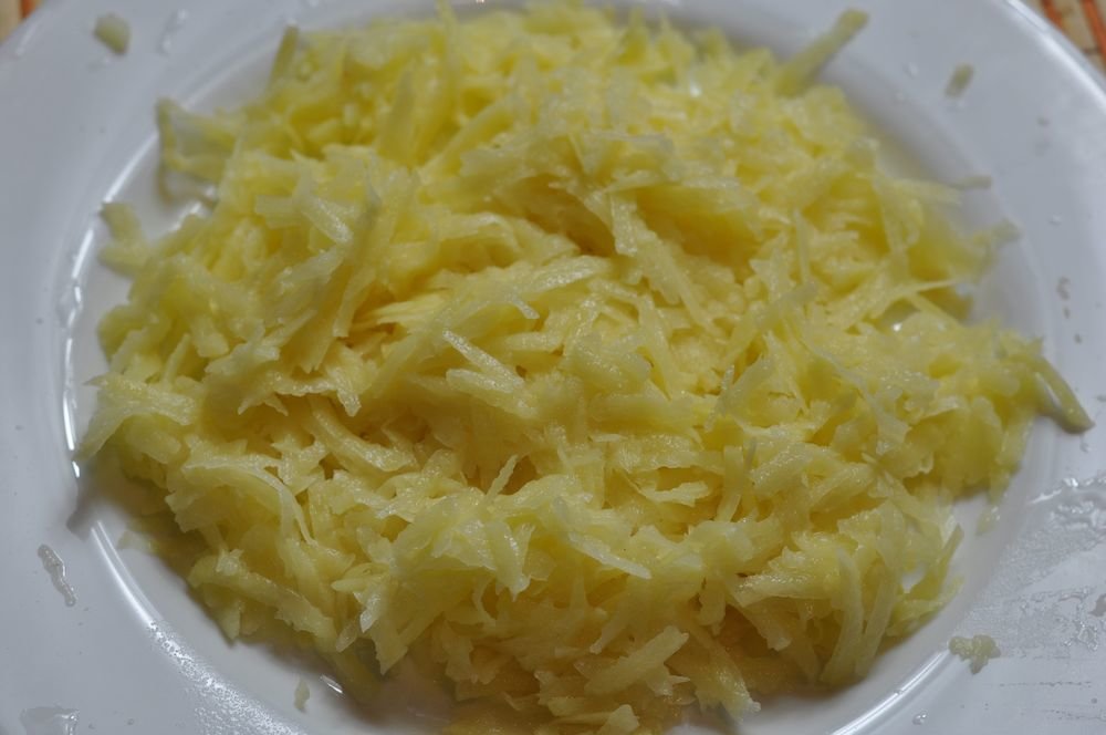 Натертый картофель