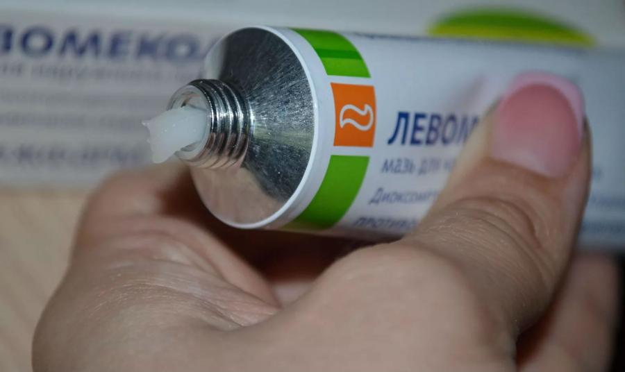 Мазь Левомеколь